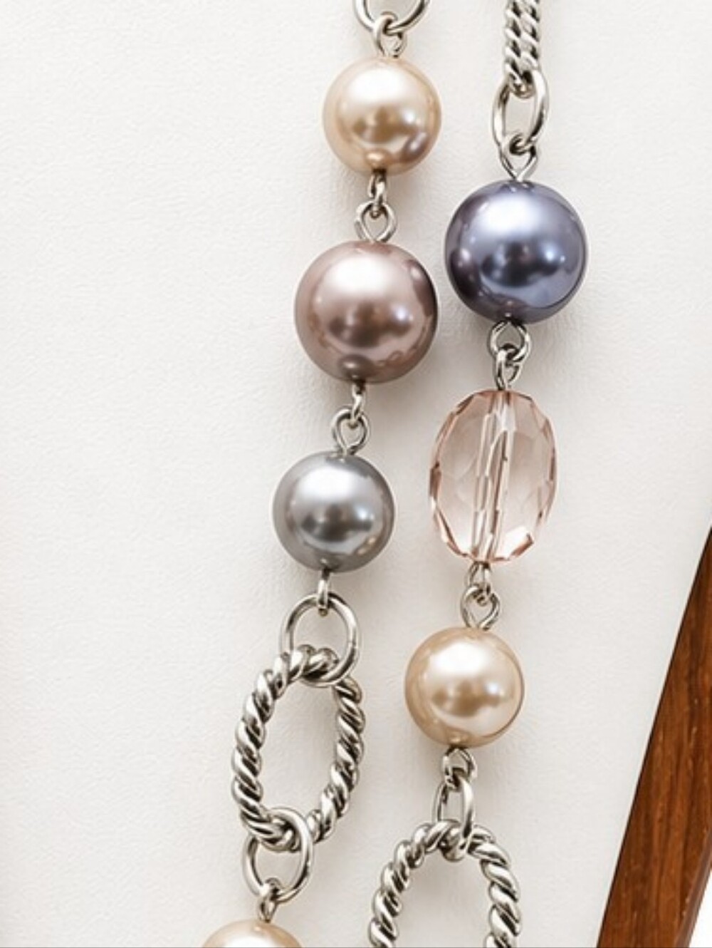 Premiere Designs Multi-Bead Necklace in Pink and Gray/Silver - Picture 2 of 4